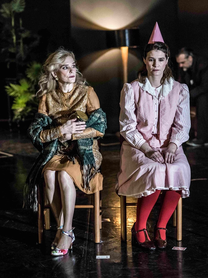 Ιβάνοφ σκηνοθ. Γιάννη Χουβαρδά