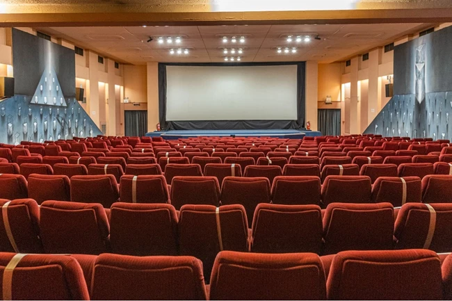 ΣΙΝΕΑΚ Πειραιάς