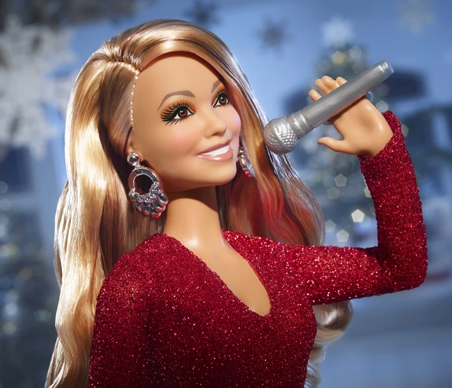 Mariah Carey: Η πιο γιορτινή κούκλα Barbie!