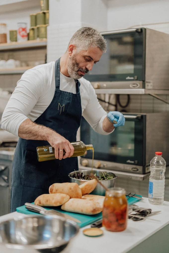 Ο σεφ Γιάννης Μαρινόπουλος στο Vathy Cove της Θάσου 3