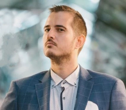 Θανάσης Σαμαράς