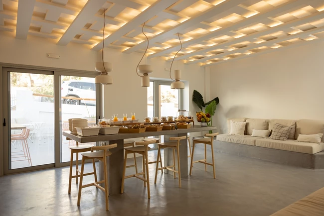 Nostos Πάσχα Σέριφος