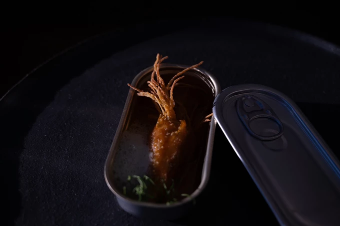 Το εστιατόριο Omnia με τη σεφ Αγγελική Χαραμή στις Άλπεις