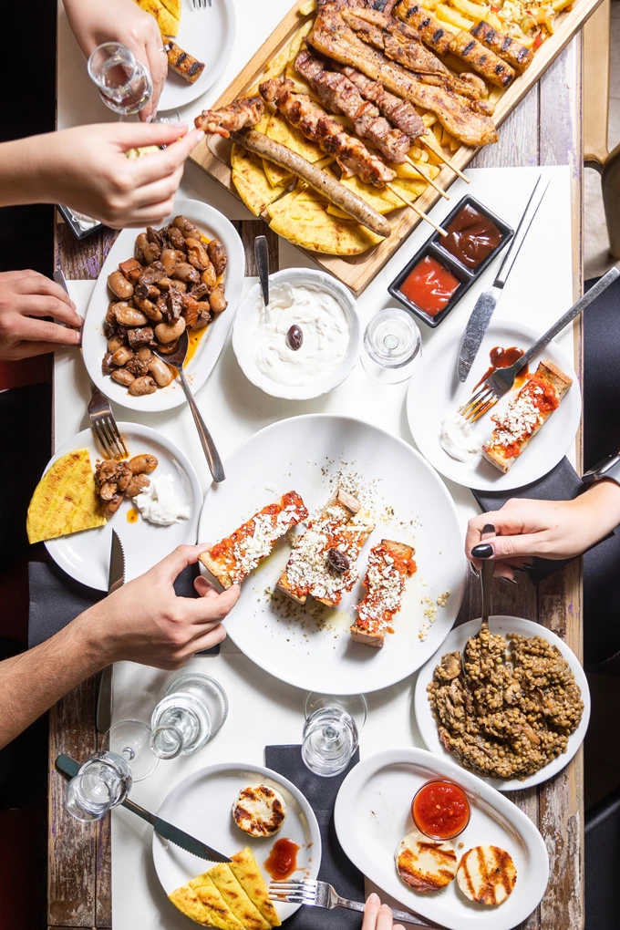 Πρίγκιπας, Εξάρχεια, αφιέρωμα κρέας