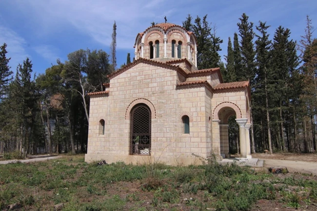 Μαυσωλείο Τατόι