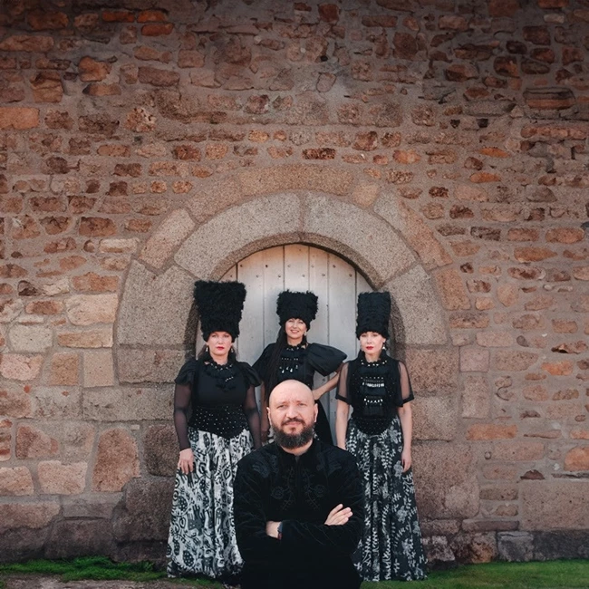 DakhaBrakha