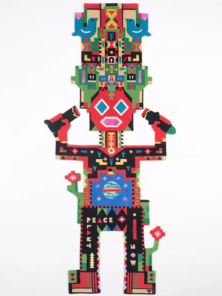 Kalos &amp; Klio, "The Keeper of the Garden", 2024, χειροποίητο χαλί από μαλλί προβάτου Ιμαλαΐων &amp; καθαρό κινέζικο μετάξι (Νεπάλ), 220 × 86 εκ. Συλλογή Ιδρύματος Ωνάση