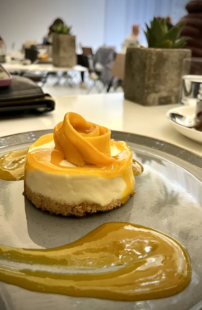 cheesecake mango