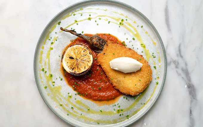 360 Cocktail bar & Restaurant 4