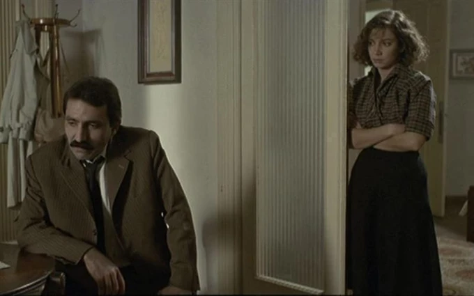 Μια Τόσο Μακρινή Απουσία