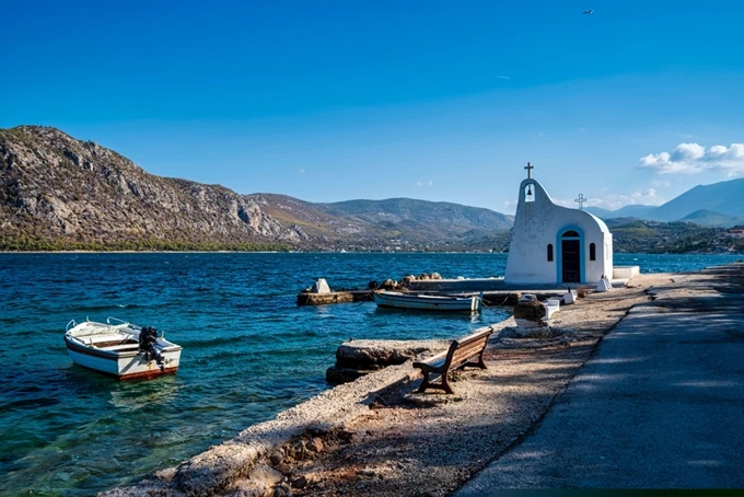 Λουτράκι