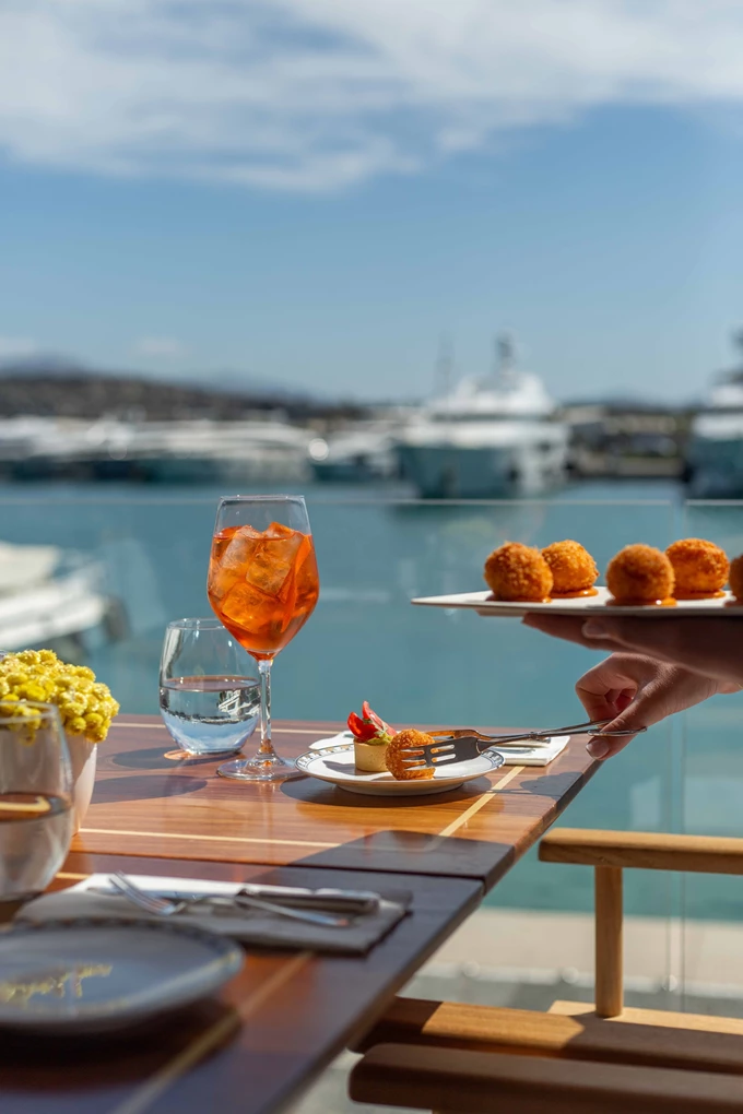 Το Cova Astir Marina 2