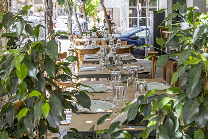 Το Μαύρο Πρόβατο 2