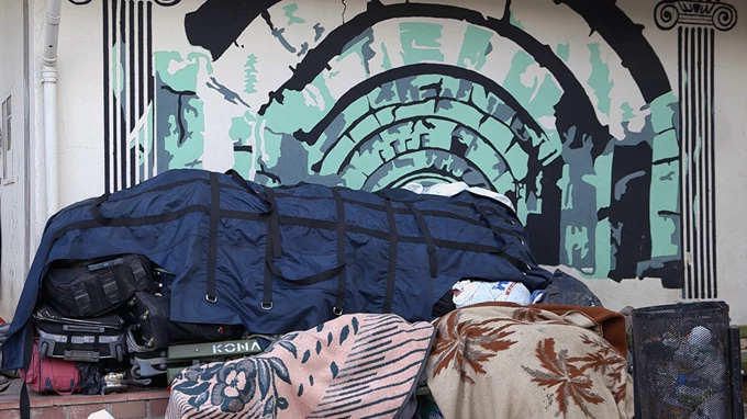 Τώρα: Τέλος Εποχής