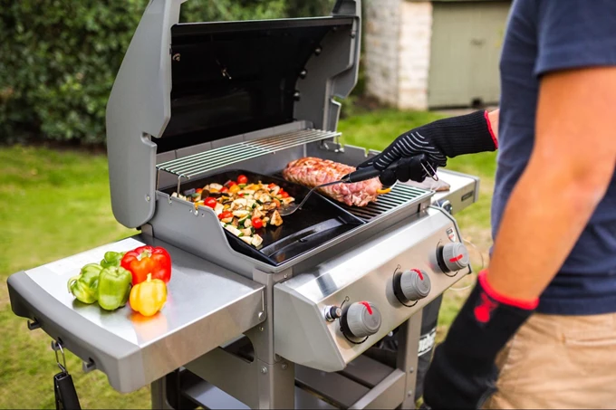 Black Friday στις ψησταριές Weber