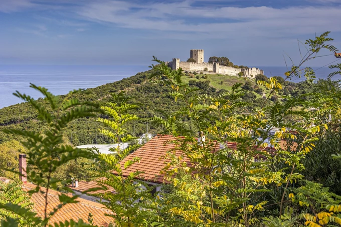 Κάστρο Πλαταμώνα
