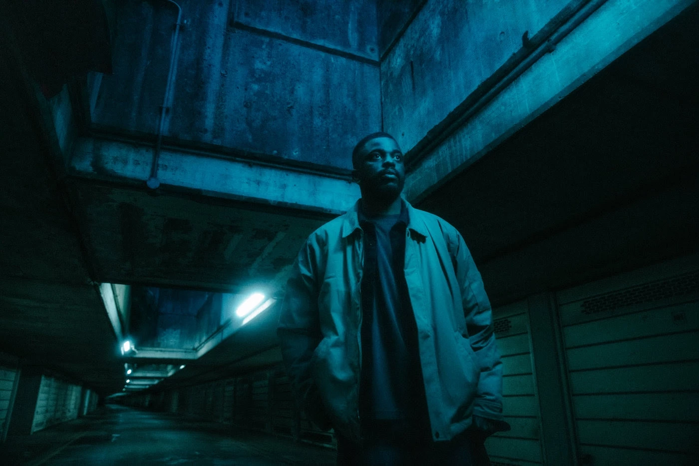 Ο Alfa Mist αφήνει τις τζαζ σκηνές του Λονδίνου για ένα ατμοσφαιρικό live στην Αθήνα