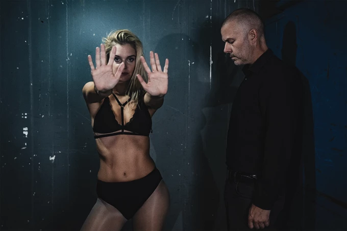 Cleansed, σκηνοθ. Δημήτρης Καραντζάς