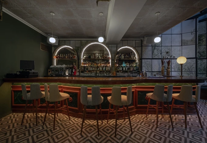 Το νέο 42 Bar στο Κολωνάκι 12