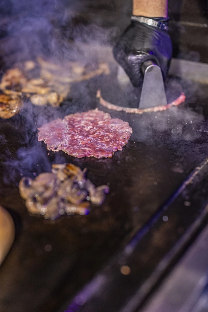 Το νέο street food 4 Στοιχεία στα Εξάρχεια 11