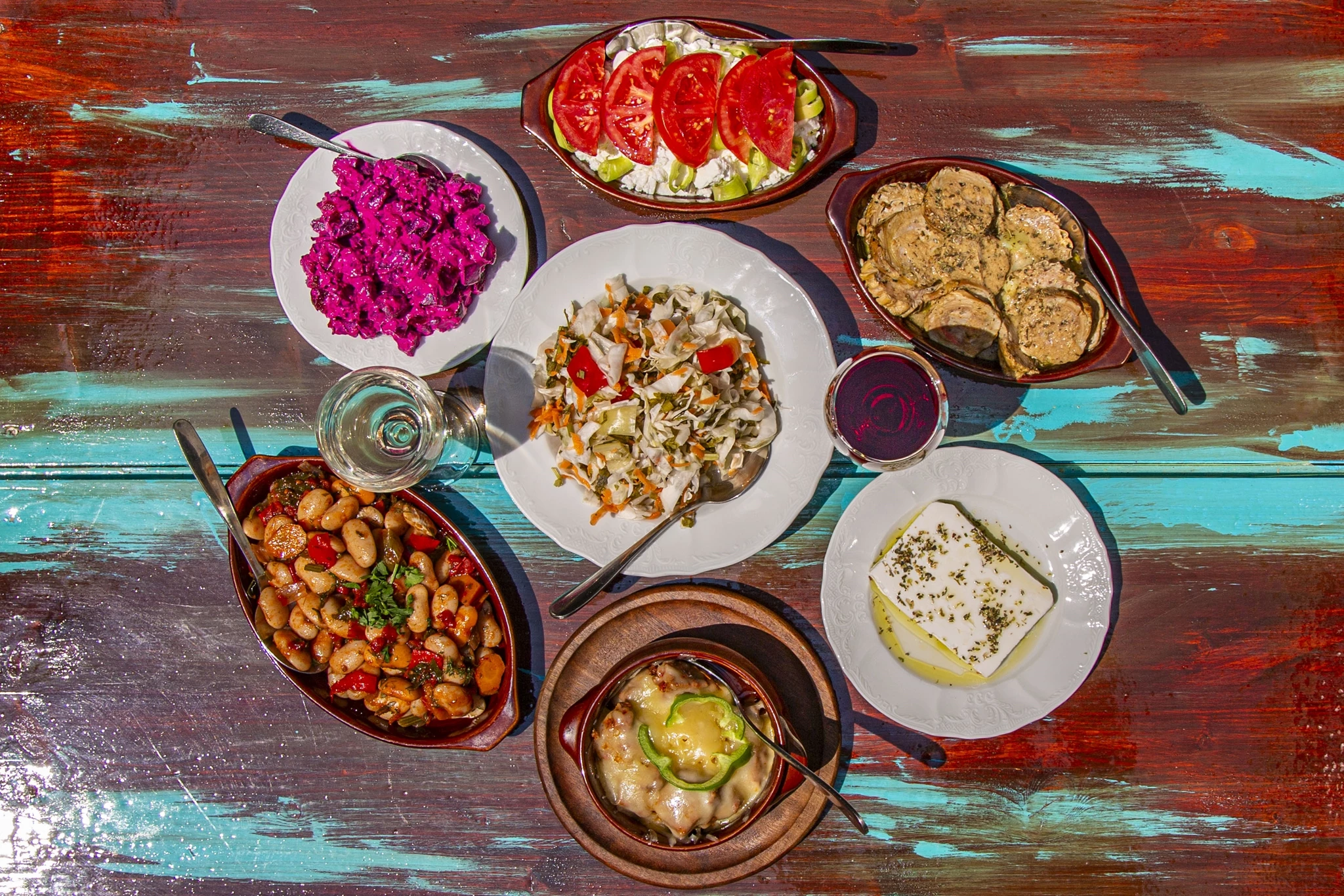 Στην Καλλιθέα για τους 'συνήθεις υπόπτους' των μεζέδων