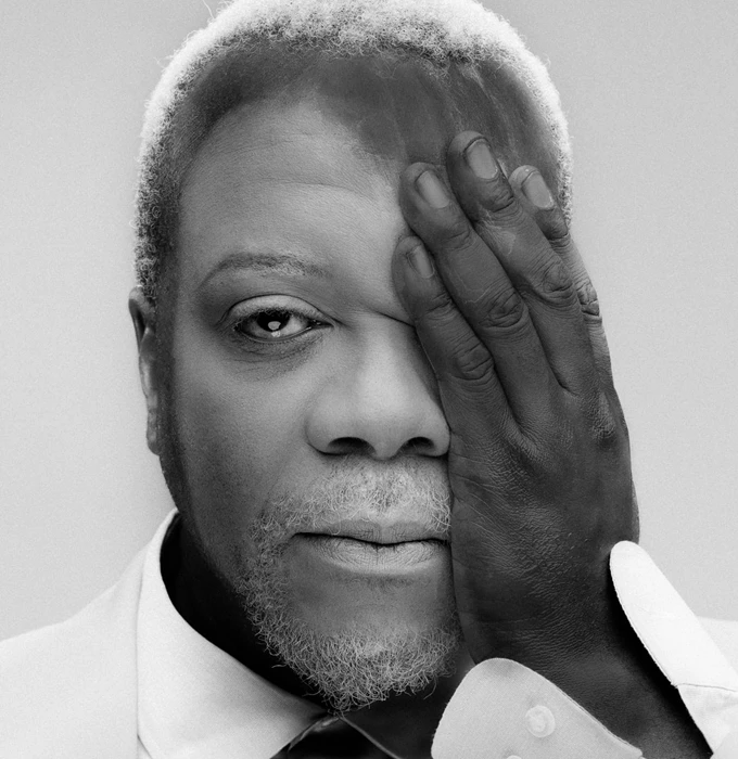 Θέατρο του Νέου Κόσμου Κόκκινες γραμμές