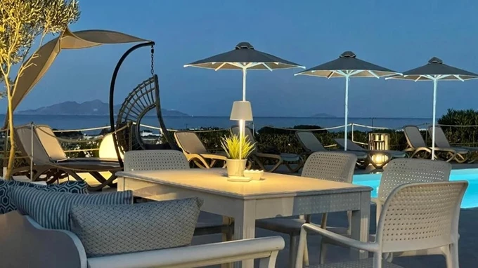 HERMOSO LUXURY SUITES (2).jpg