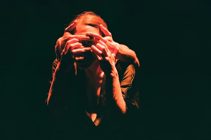 the great nothing Χορός της Αντωνίας Οικονόμου