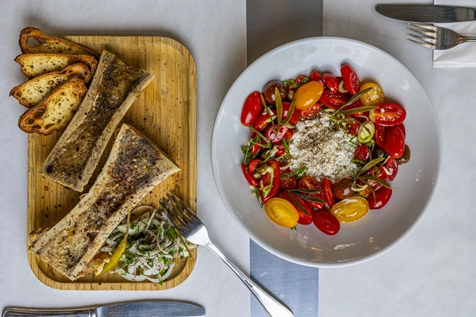 Τζουτζούκα ελληνική κουζίνα