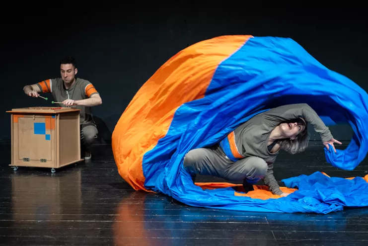 ...Και βγαίνω