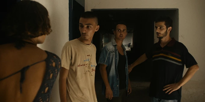 Όταν Πέφτει το Σκοτάδι 3