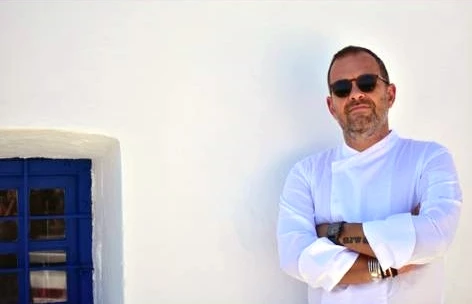 Κάτι τρέχει στο εμπορικό κέντρο Λαιμού, στο Κολωνάκι