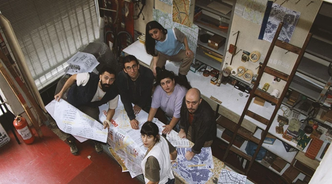 Τα σπίτια αλλάζουν θέση τη νύχτα