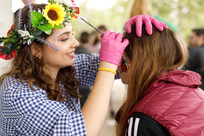 Face Painting