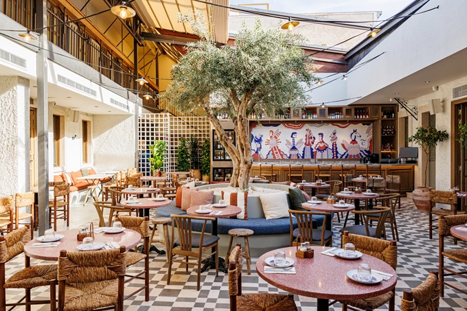 Το εστιατόριο Cinapos στο Θησείο