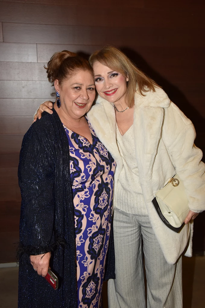 Χριστίνα Τσάφου, Νίκη Παλληκαράκη