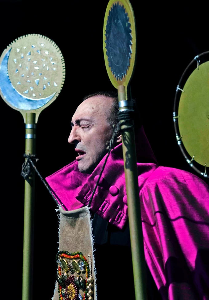 Πέρσες από Φαίδωνα Καστρή