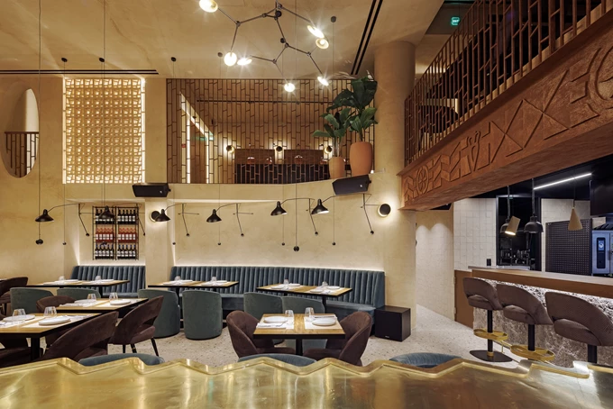 Το bar restaurant Yaboo στον Πειραιά 4
