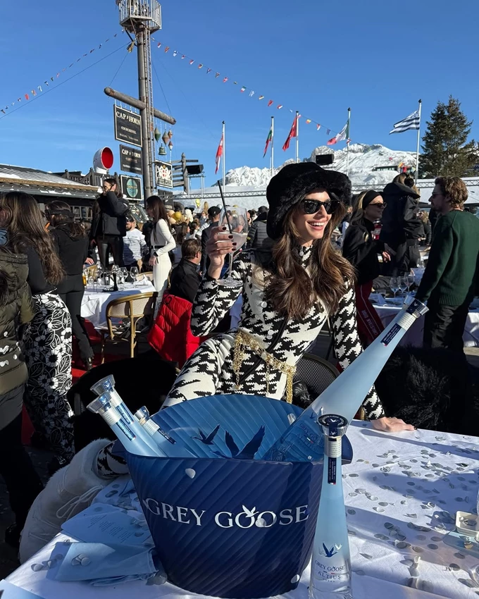 Ηλιάνα Παπαγεωργίου GREY GOOSE ALTIUS