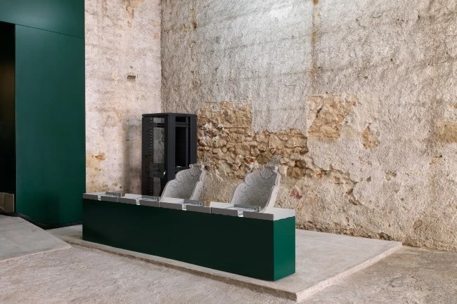 Άποψη εγκατάστασης, μητέρες, Rodeo, Πειραιάς, 2022