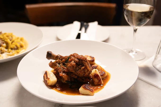 Το εστιατόριο Φίτα στον Νέο Κόσμο 1