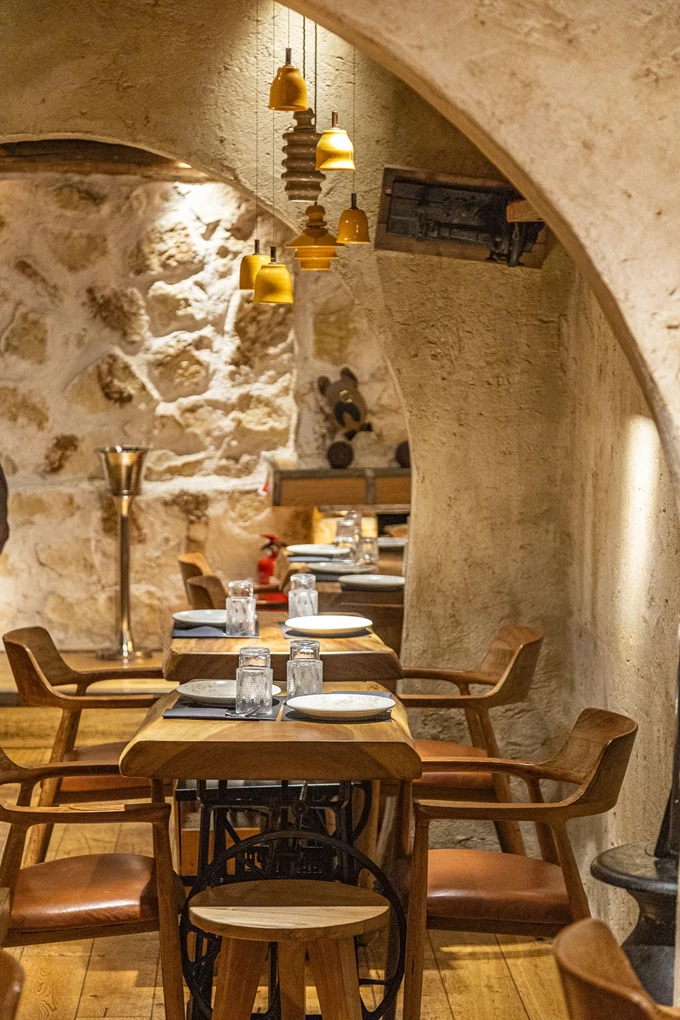 Το εστιατόριο Λεύκες στο Γαλάτσι 5