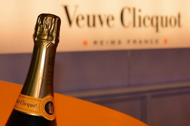 Σαμπάνιες_Veuve Clicquot