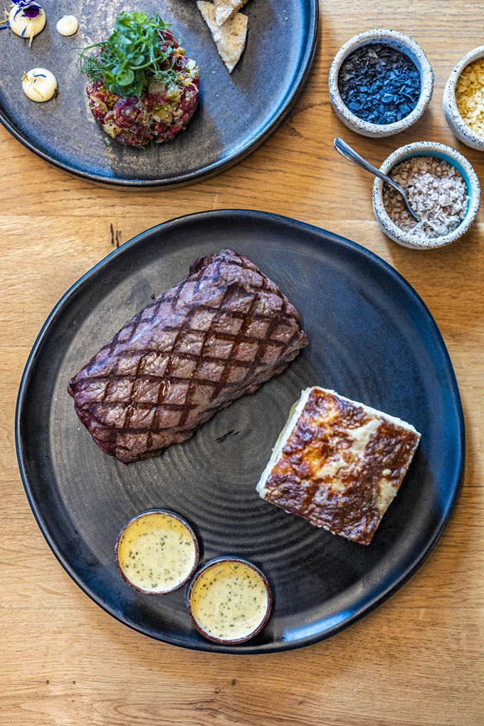 Zaatar, Νέα Ερυθραία, αφιέρωμα κρέας