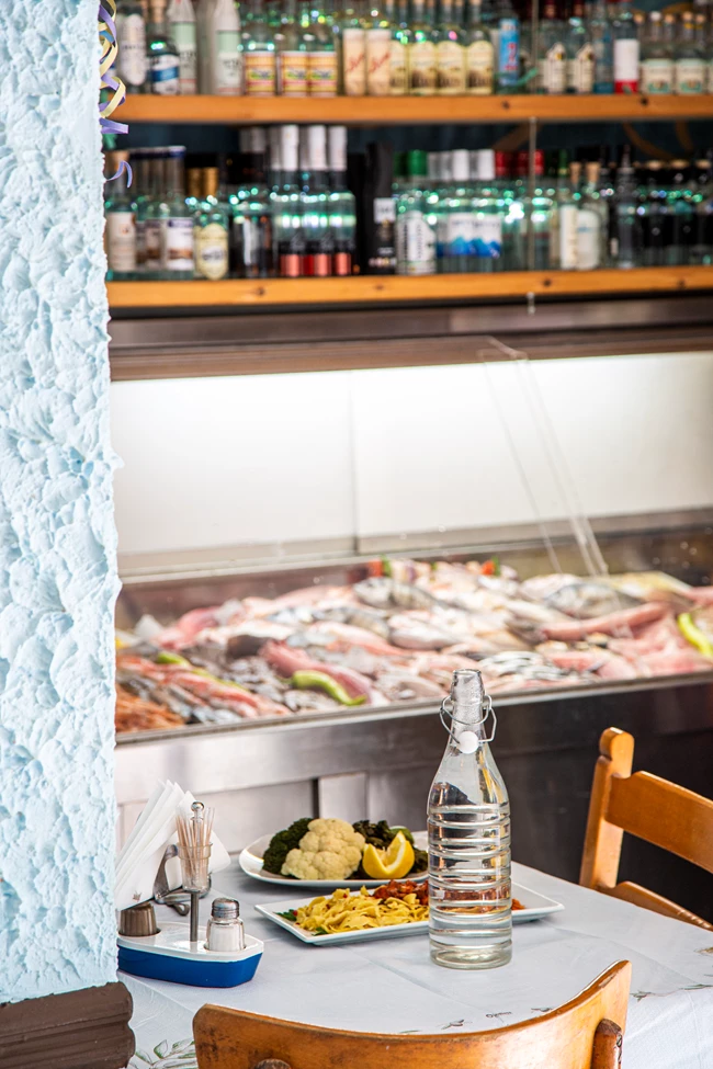 Ουζερί του Λάκη