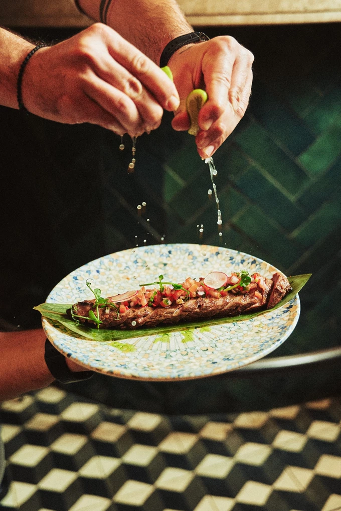 Το μπαρ-εστιατόριο 'Sanchez' στο Ψυχικό 13