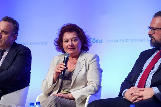 Συραγώ Τσιάρα διαΝΕΟσις