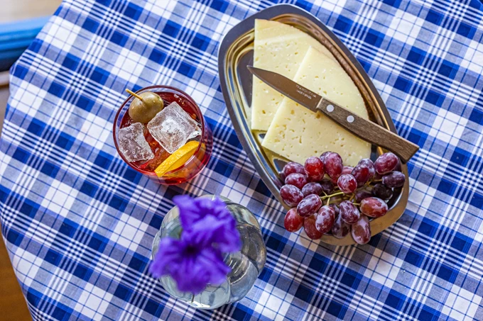 Η νέα spritzerία Amore στο Νέο Κόσμο 6