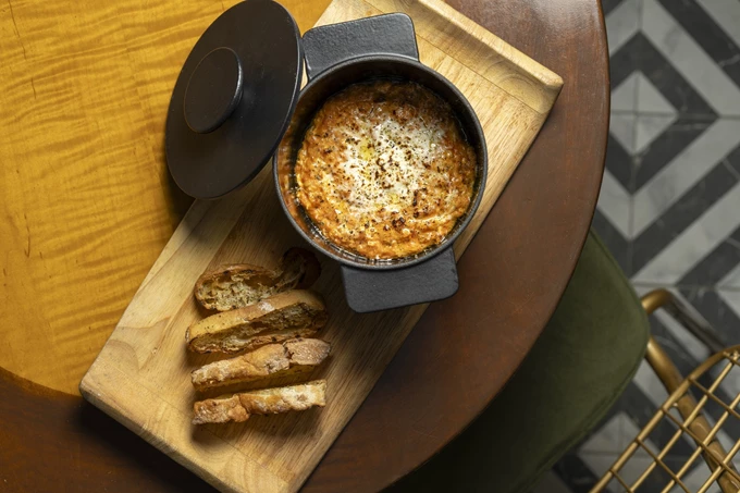 Το νέο 42 Bar στο Κολωνάκι 6