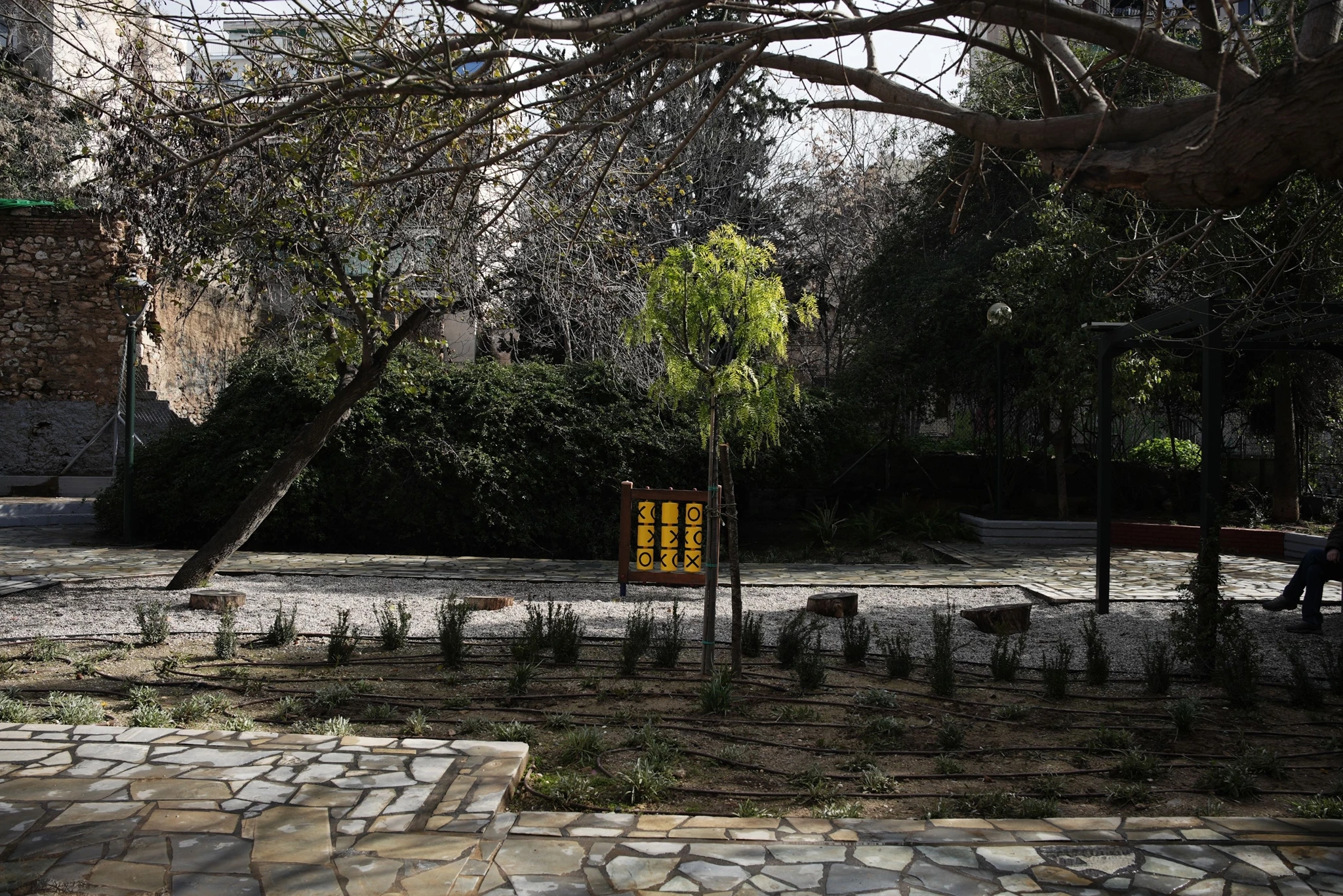 Στον σταθμό Λαρίσης υπάρχει πια ένα διαφορετικό αθηναϊκό πάρκο